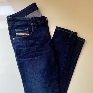 Diesel Grupee Super Slim-Skinny Low Waist Jeans